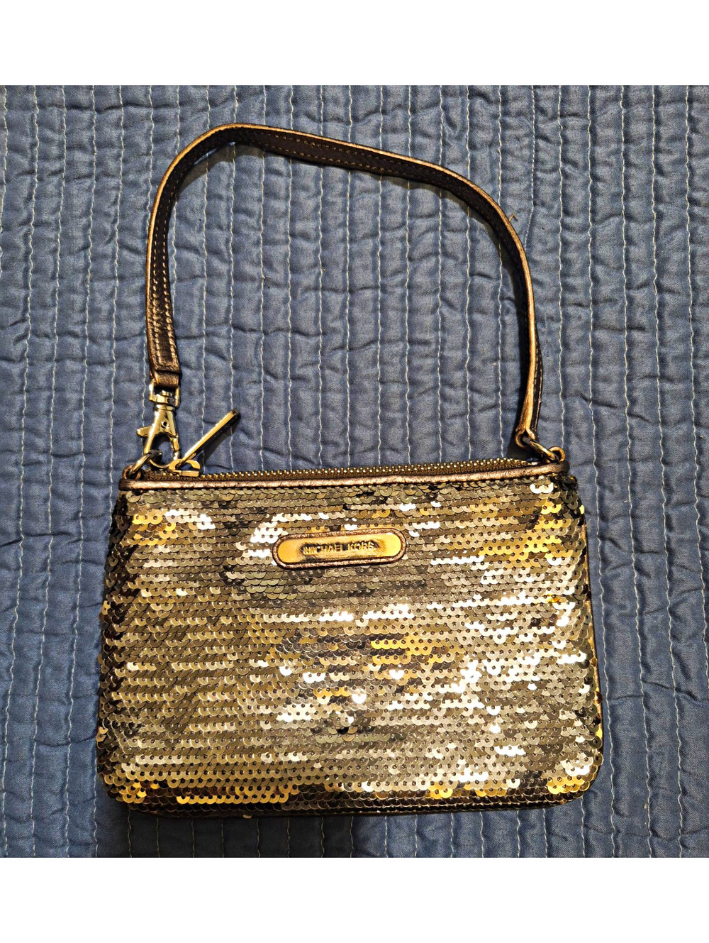 Michael Kors Silver Metallic Sequin Wristlet Zip Clutch